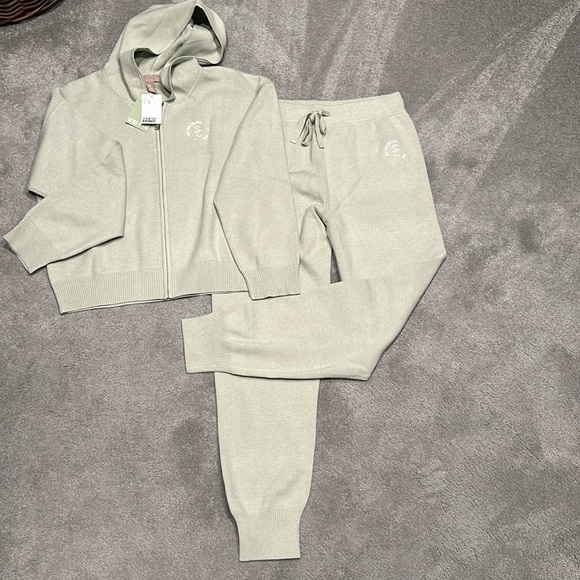 H&M Other - NWT H&M Loungewear set. Zip up hooded sweatshirt and joggers.